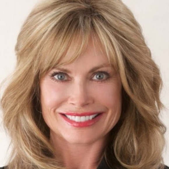 Meet your Posher, Debbi - Picture 1 of 1
